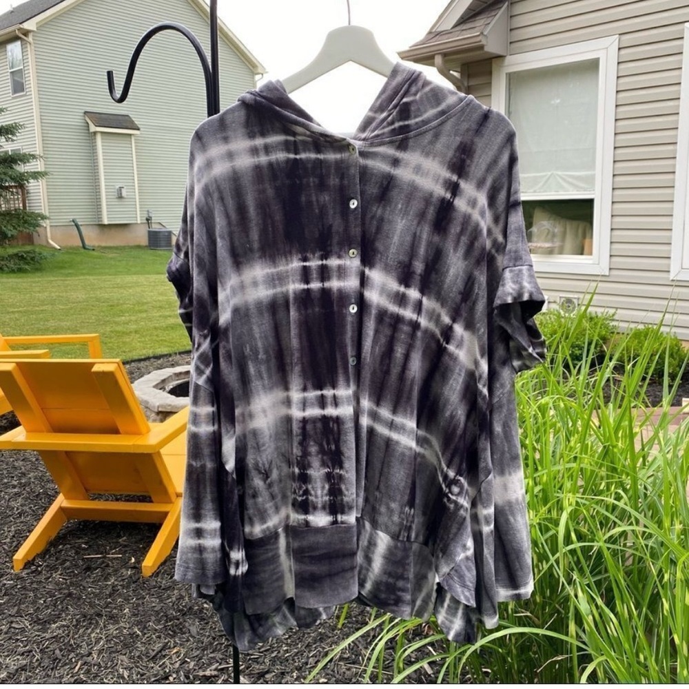Alembika Short Sleeve Tie Dyed Hooded Tunic Small